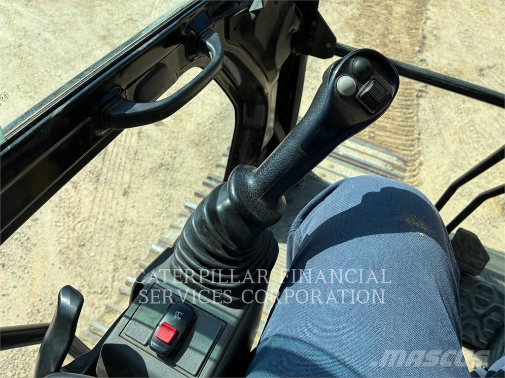 CAT 352-08FG Bagri goseničarji