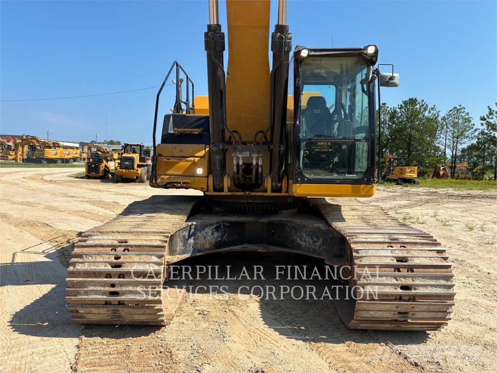 CAT 352-08FG Bagri goseničarji