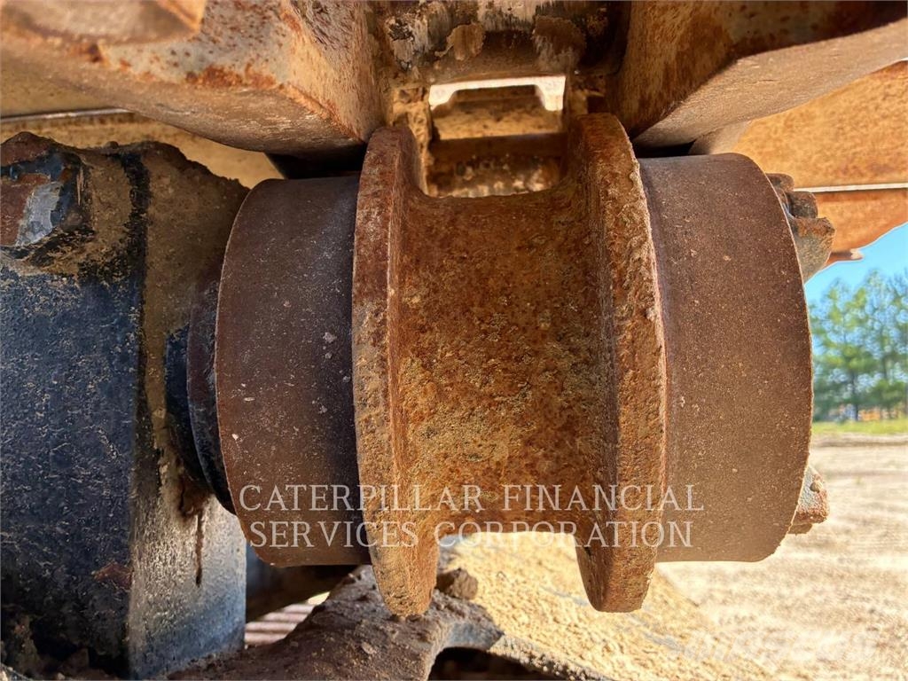 CAT 352-08FG Kāpurķēžu ekskavatori