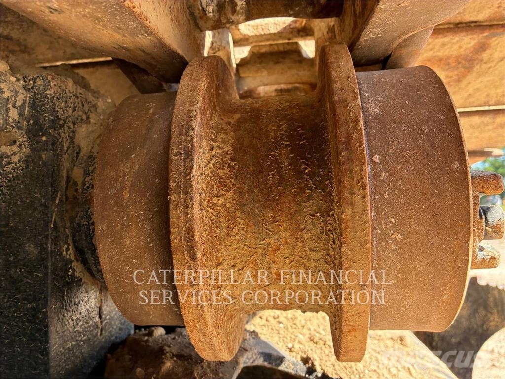 CAT 352-08FG Kāpurķēžu ekskavatori