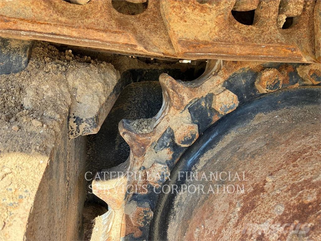 CAT 352-08FG Kāpurķēžu ekskavatori