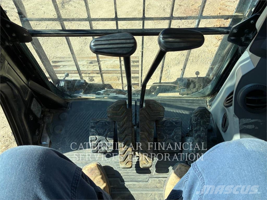 CAT 352-08FG Kāpurķēžu ekskavatori