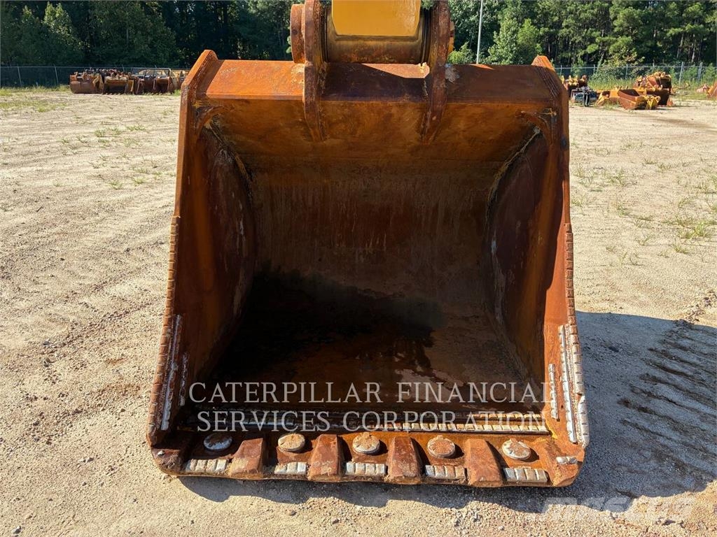 CAT 352-08FG Kāpurķēžu ekskavatori