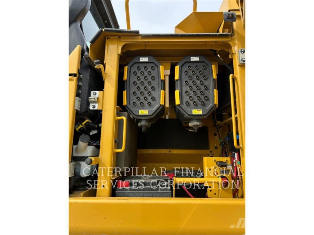 CAT 352-08FG Kāpurķēžu ekskavatori