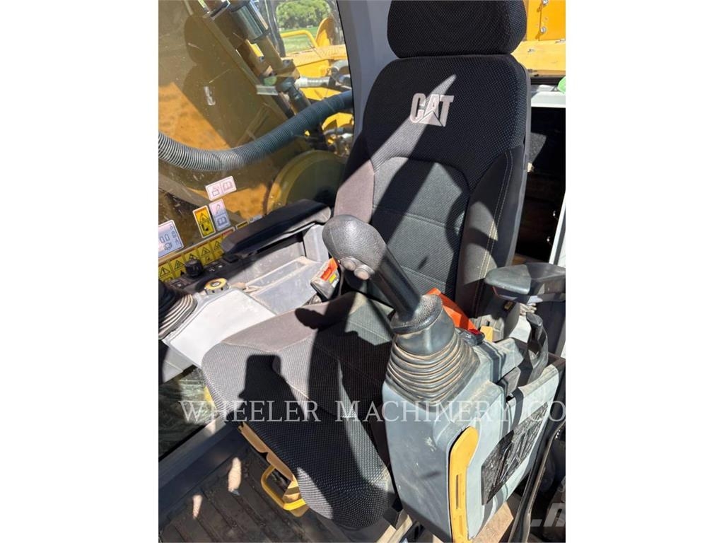 CAT 352 CF Telakaivukoneet