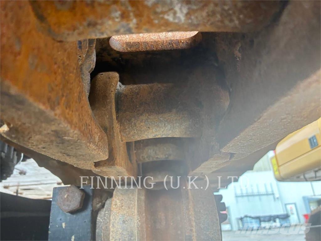 CAT 352 ME HAM Crawler excavators