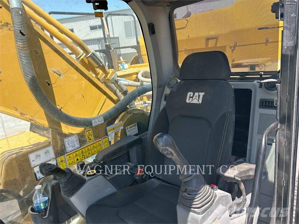 CAT 35208FG Roomikekskavaatorid