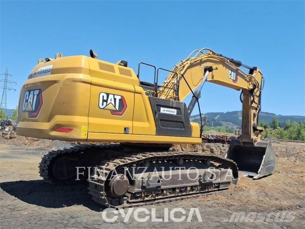 CAT 352FL Гусеничні екскаватори