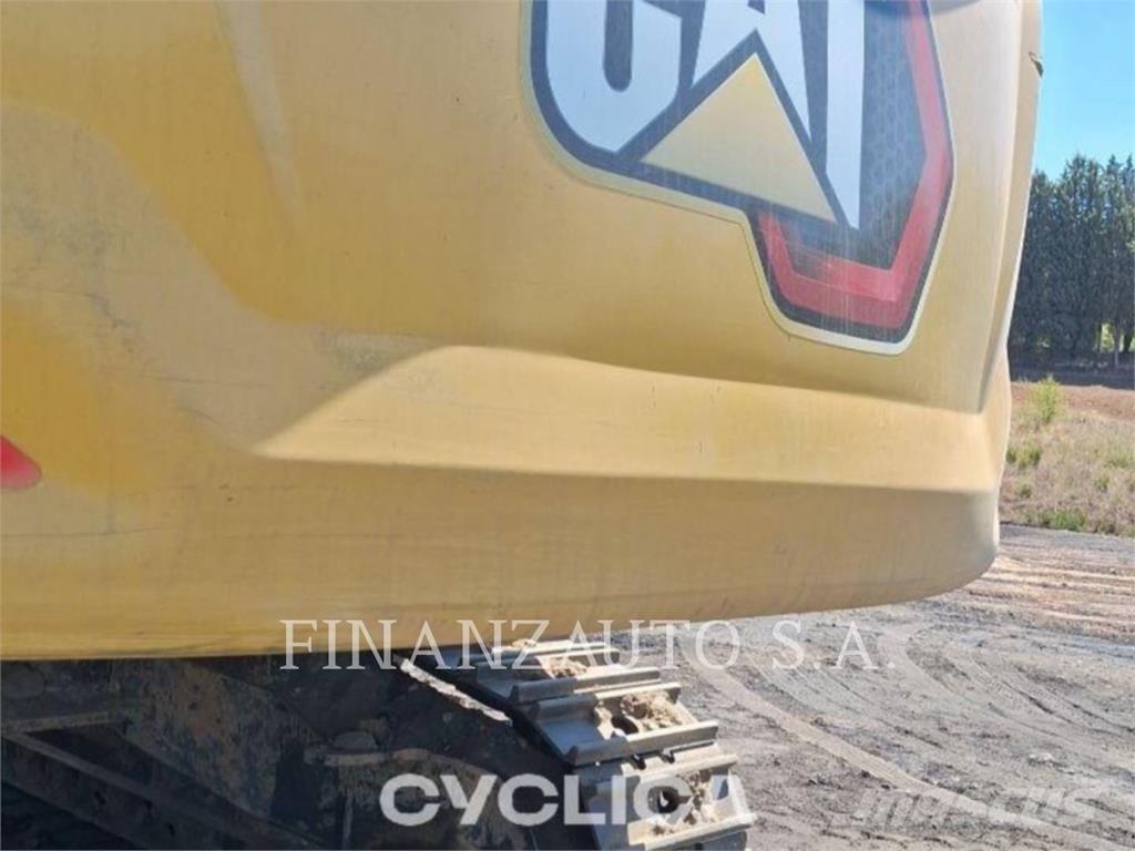 CAT 352FL Гусеничні екскаватори