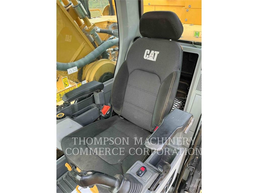 CAT 352VG Bagri goseničarji