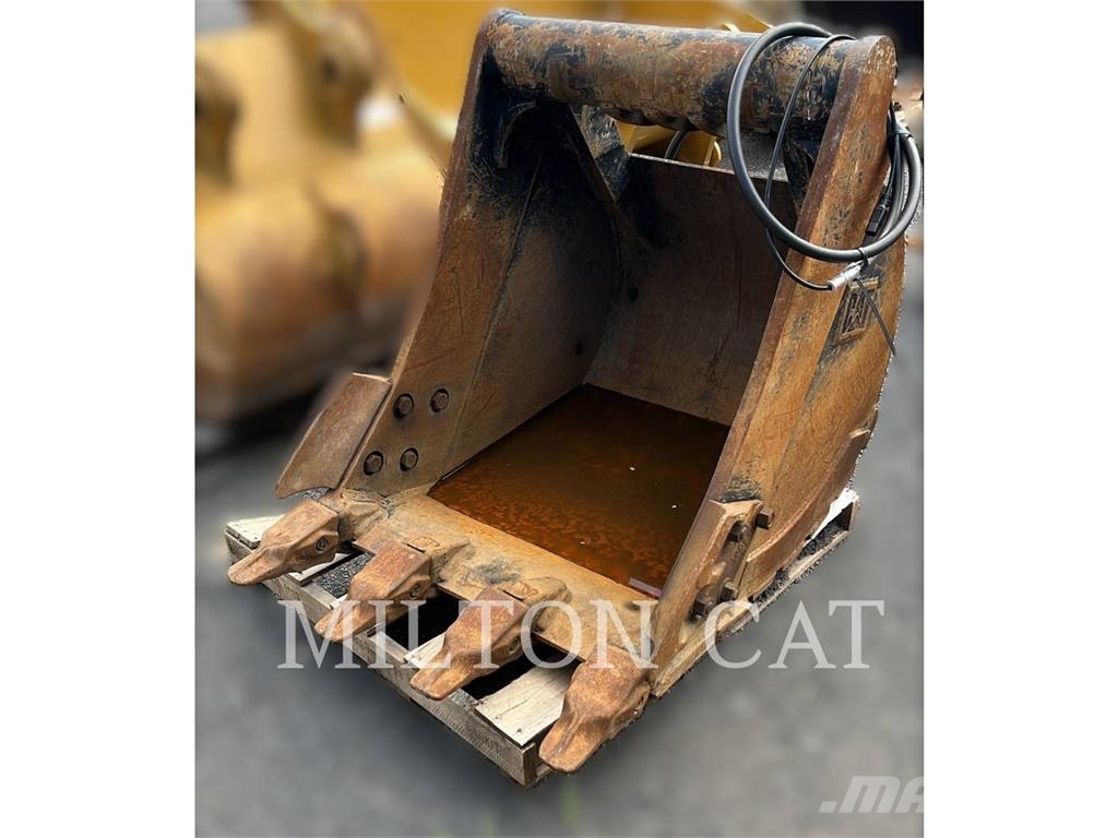 CAT 36 HD BUCKET, PIN LOCK Buckets
