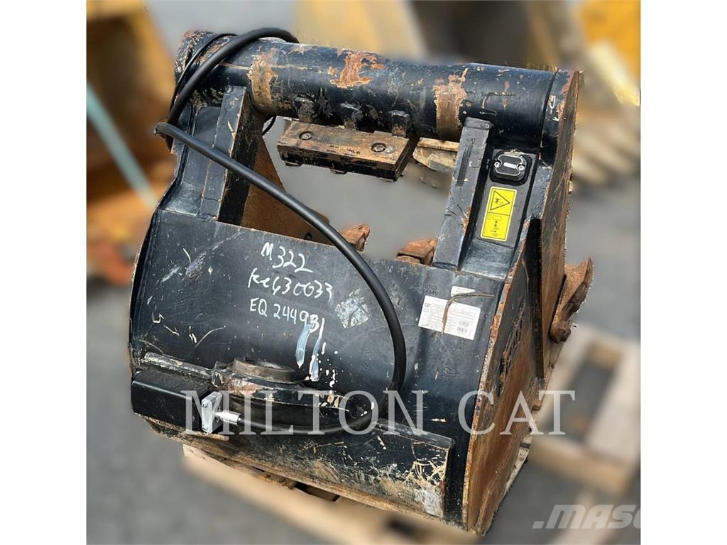 CAT 36 HD BUCKET, PIN LOCK Buckets