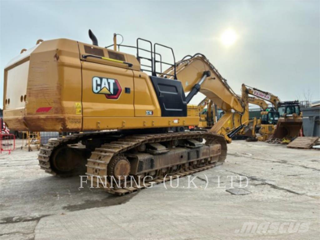 CAT 374 Roomikekskavaatorid