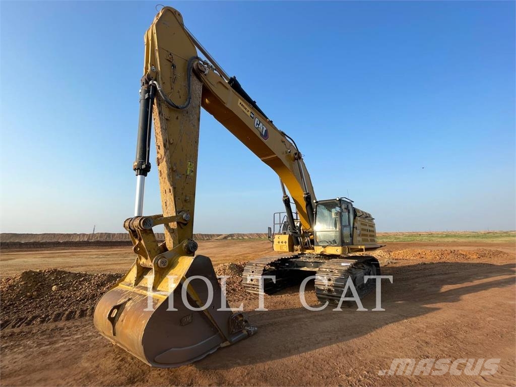 CAT 374 履带挖掘机