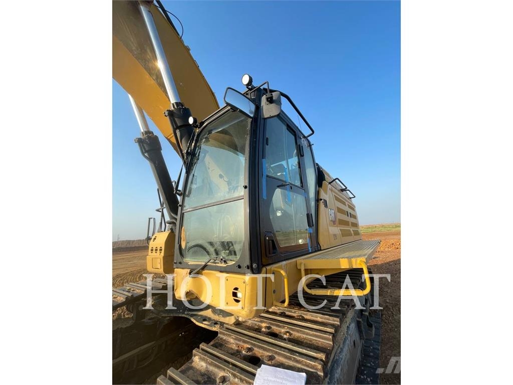 CAT 374 履带挖掘机