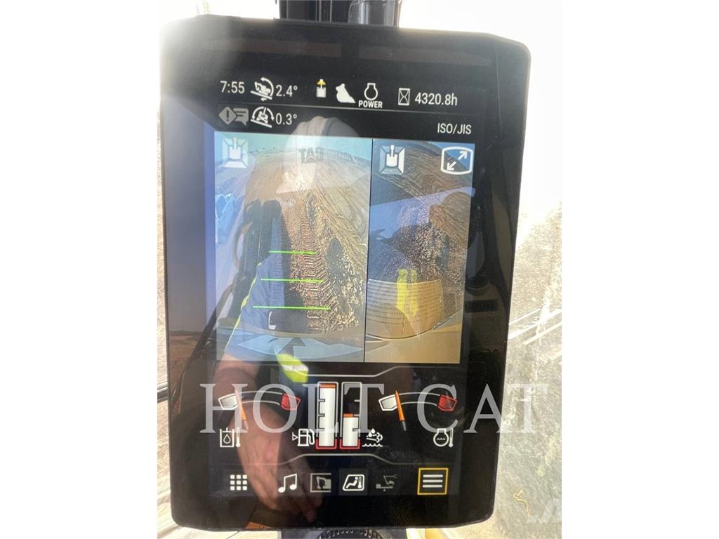 CAT 374 履带挖掘机
