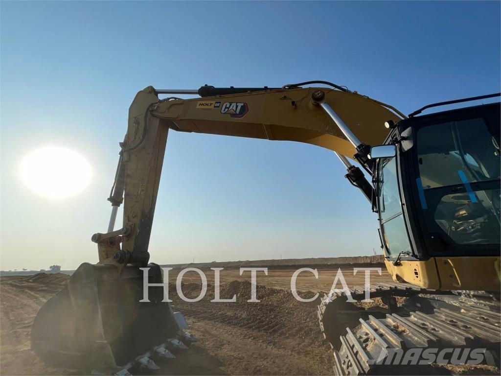 CAT 374 履带挖掘机