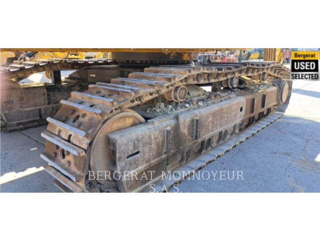 CAT 374 Excavadoras sobre orugas