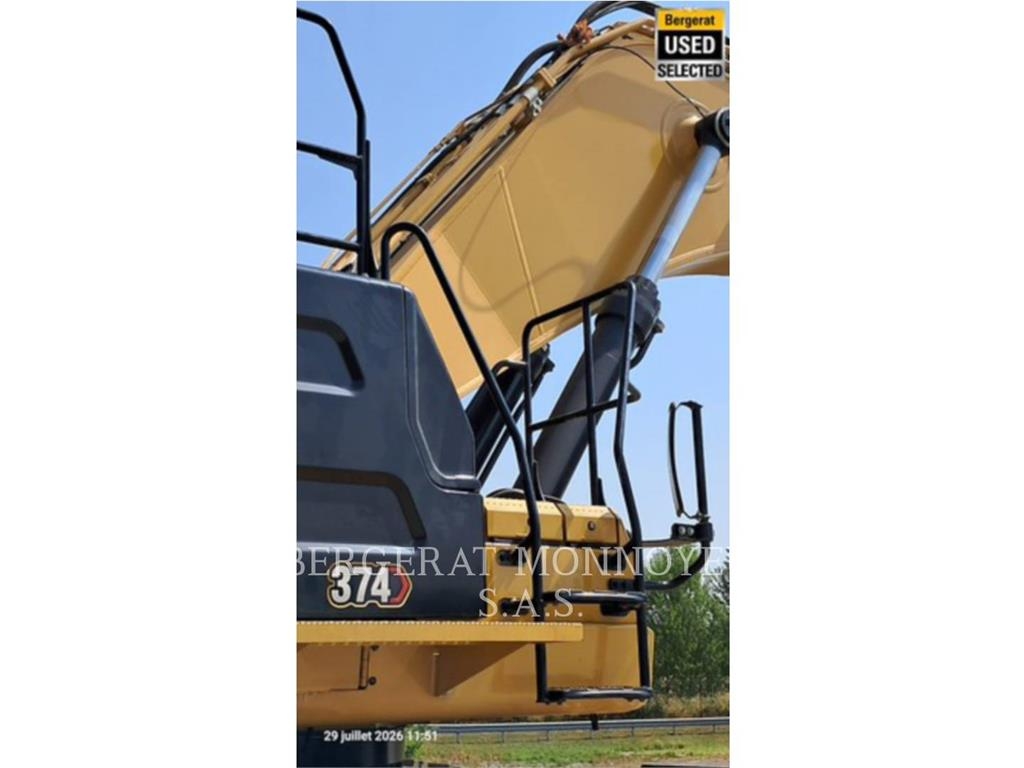 CAT 374 Crawler excavators
