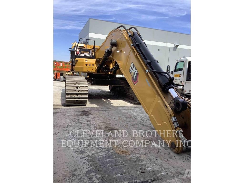 CAT 374 Pelle sur chenilles