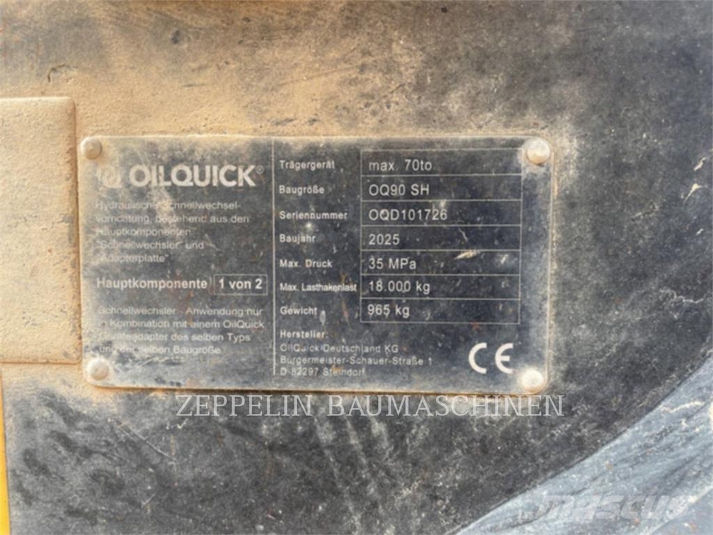 CAT 374-07A Bagri goseničarji