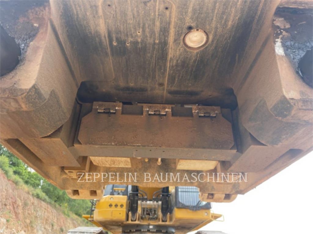 CAT 374-07A Bagri goseničarji