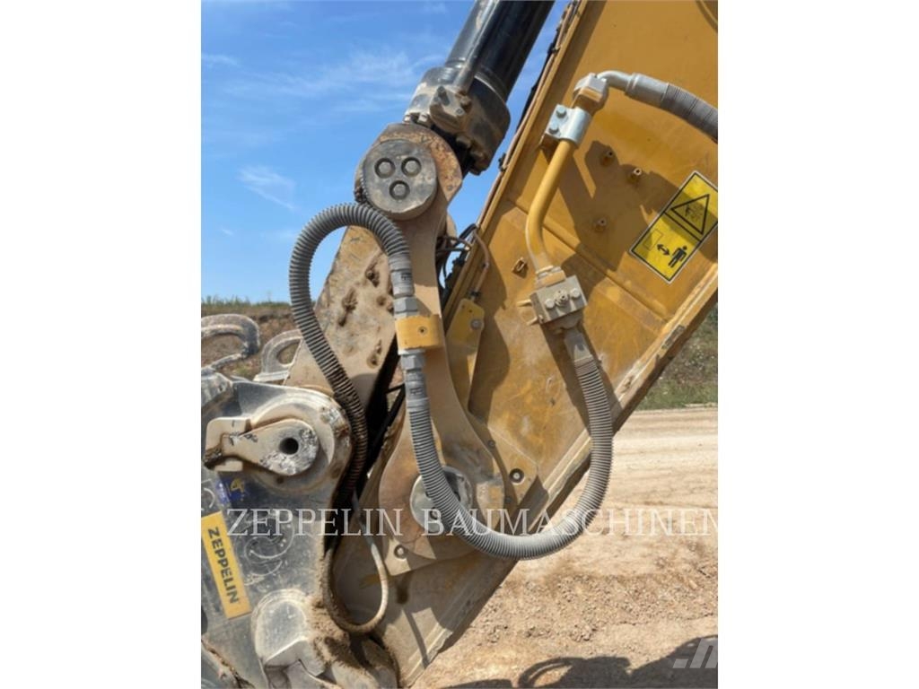 CAT 374-07A Bagri goseničarji