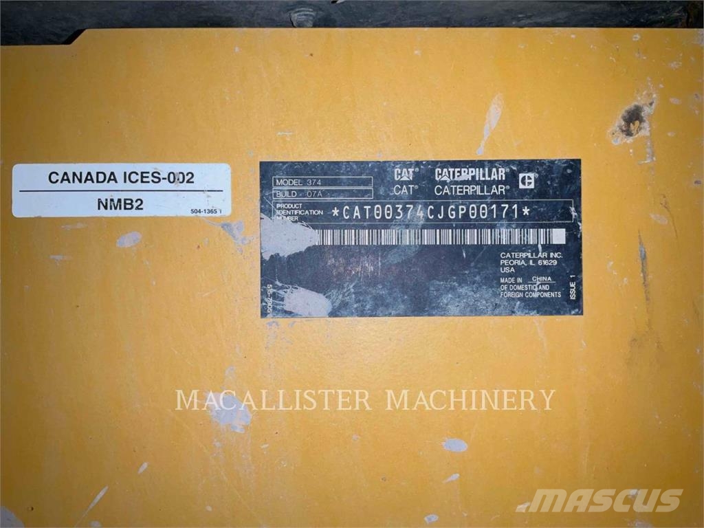 CAT 374 Z1+ Beltegraver