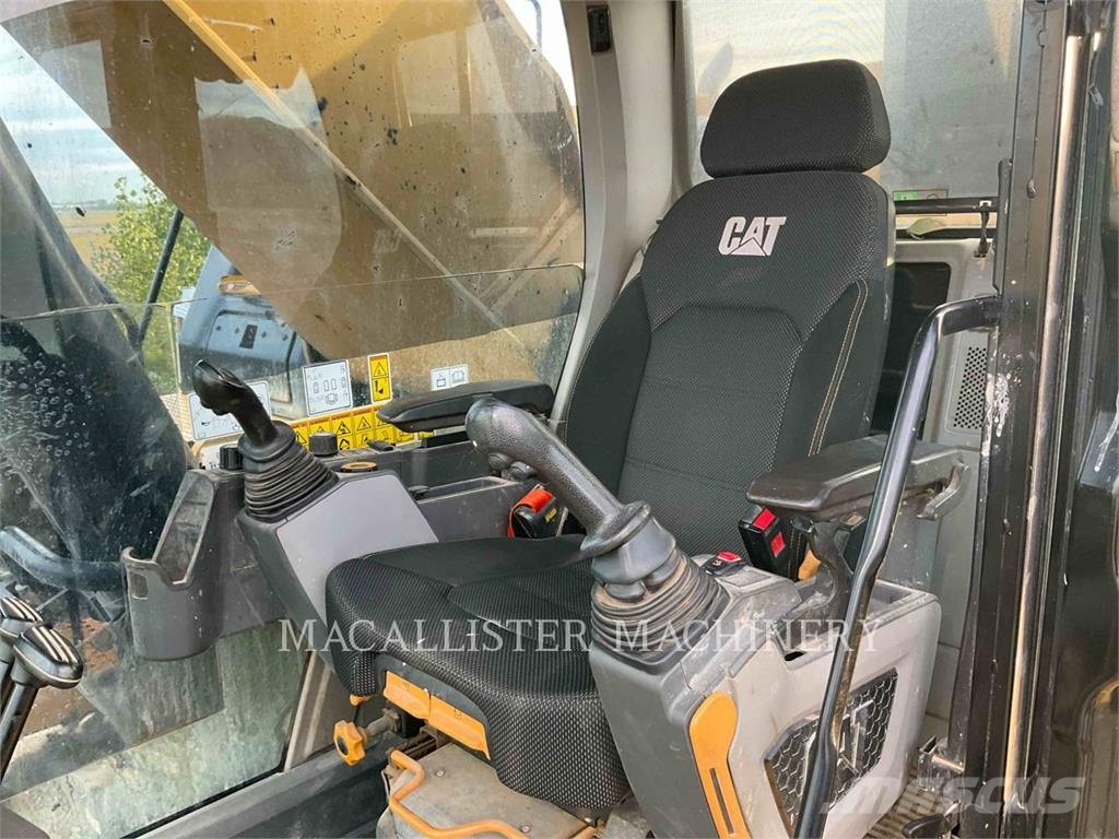 CAT 37407 Bagri goseničarji