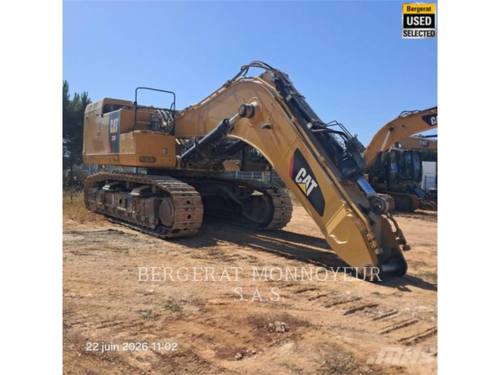 CAT 374F حفارات زحافة