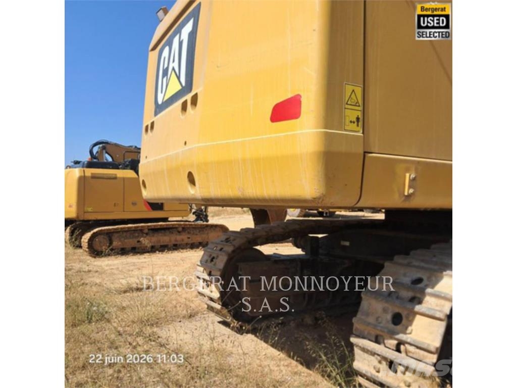 CAT 374F حفارات زحافة