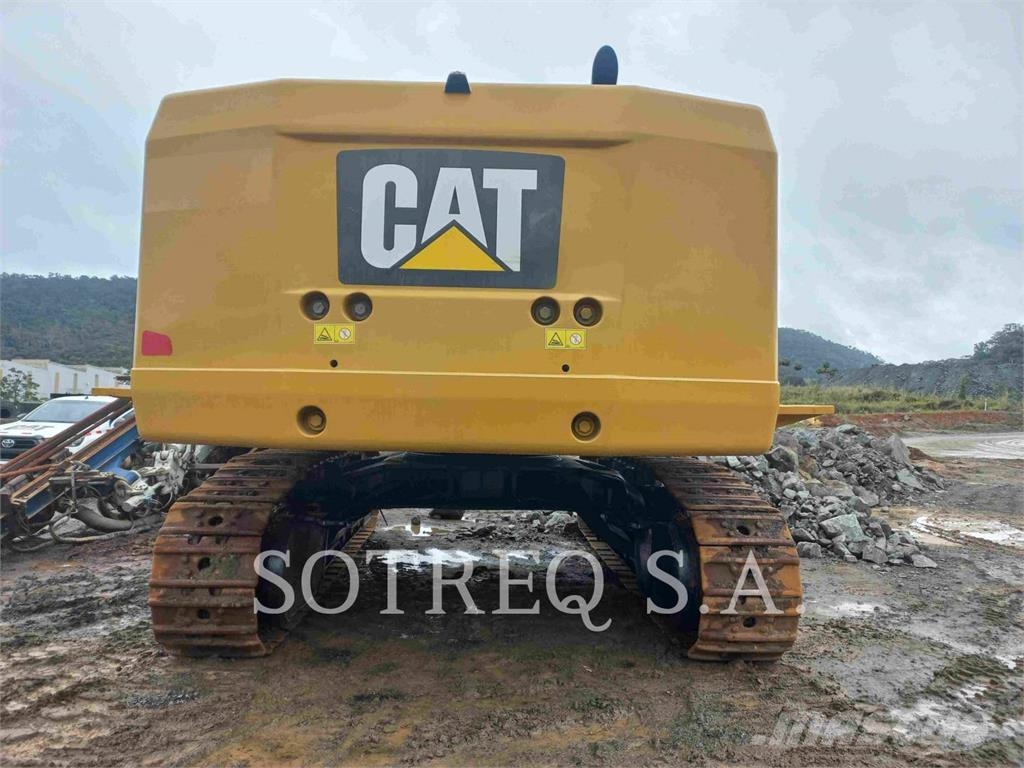 CAT 374FL 履带挖掘机