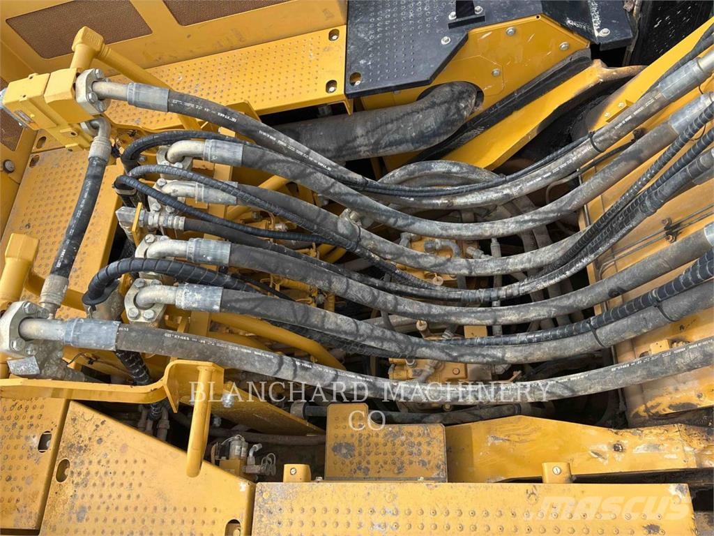 CAT 374FL Excavadoras sobre orugas