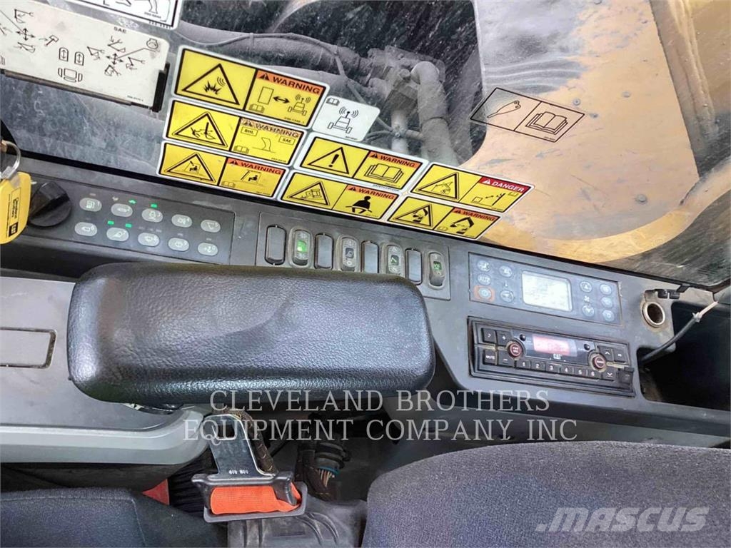 CAT 374FL Rupsgraafmachines