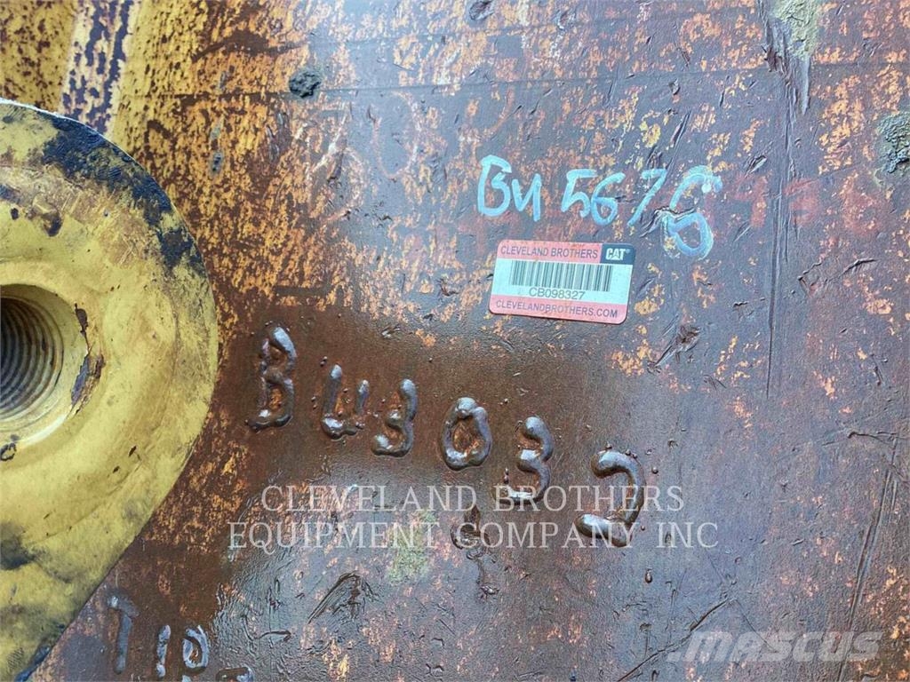 CAT 374FL Rupsgraafmachines