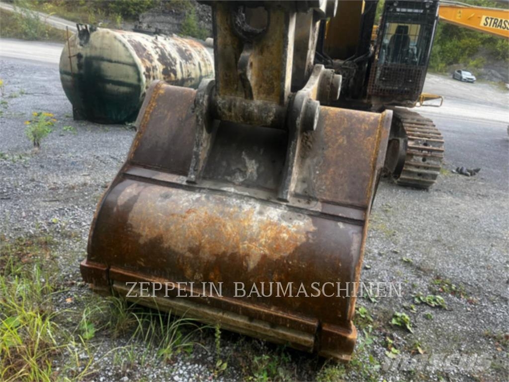 CAT 374FL Bageri guseničari