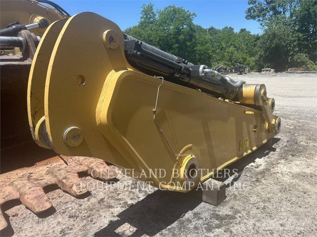 CAT 390F Bandgrävare