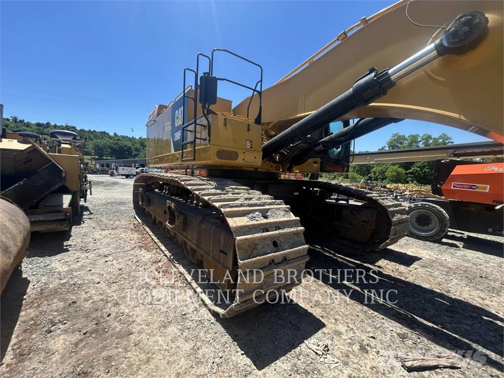 CAT 390F Bandgrävare
