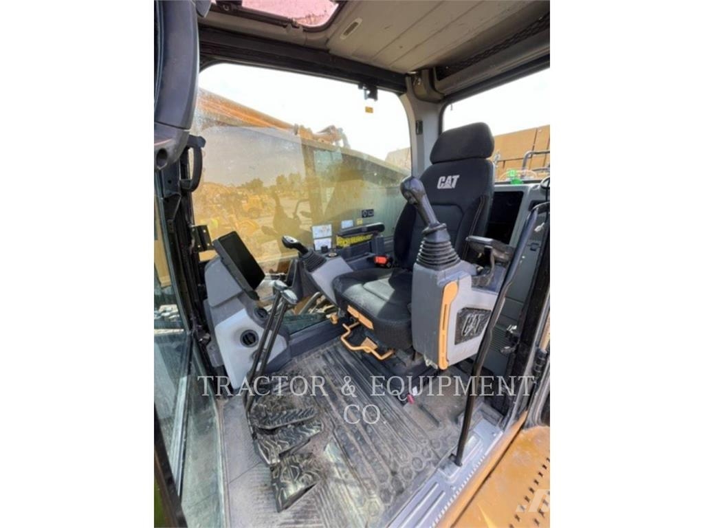 CAT 395 Kāpurķēžu ekskavatori