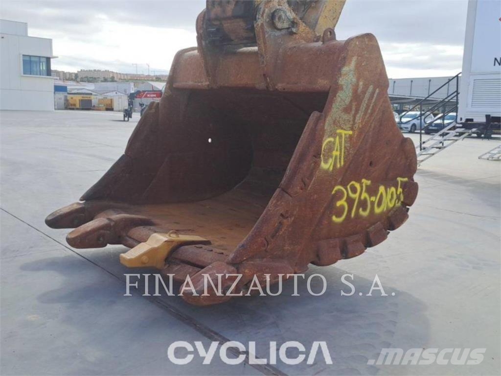 CAT 395L Bagri goseničarji