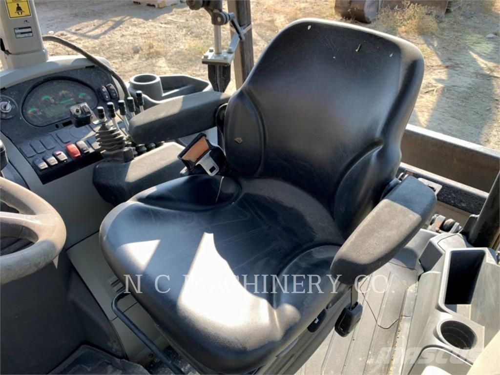 CAT 415F2 IL 백호로더