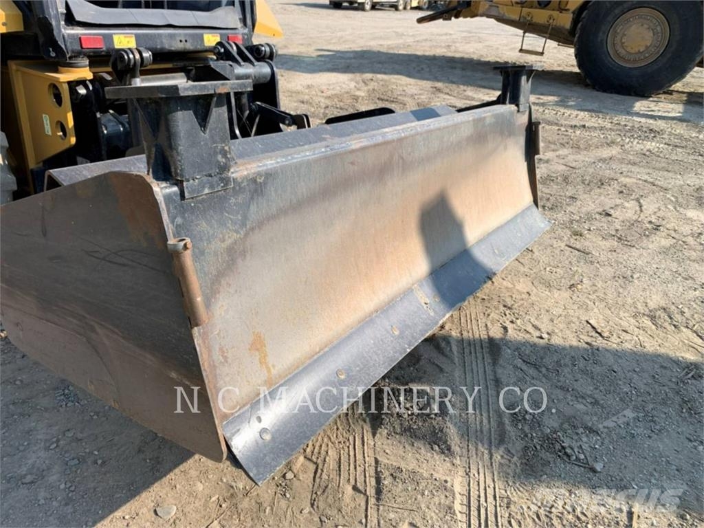 CAT 415F2 IL 백호로더
