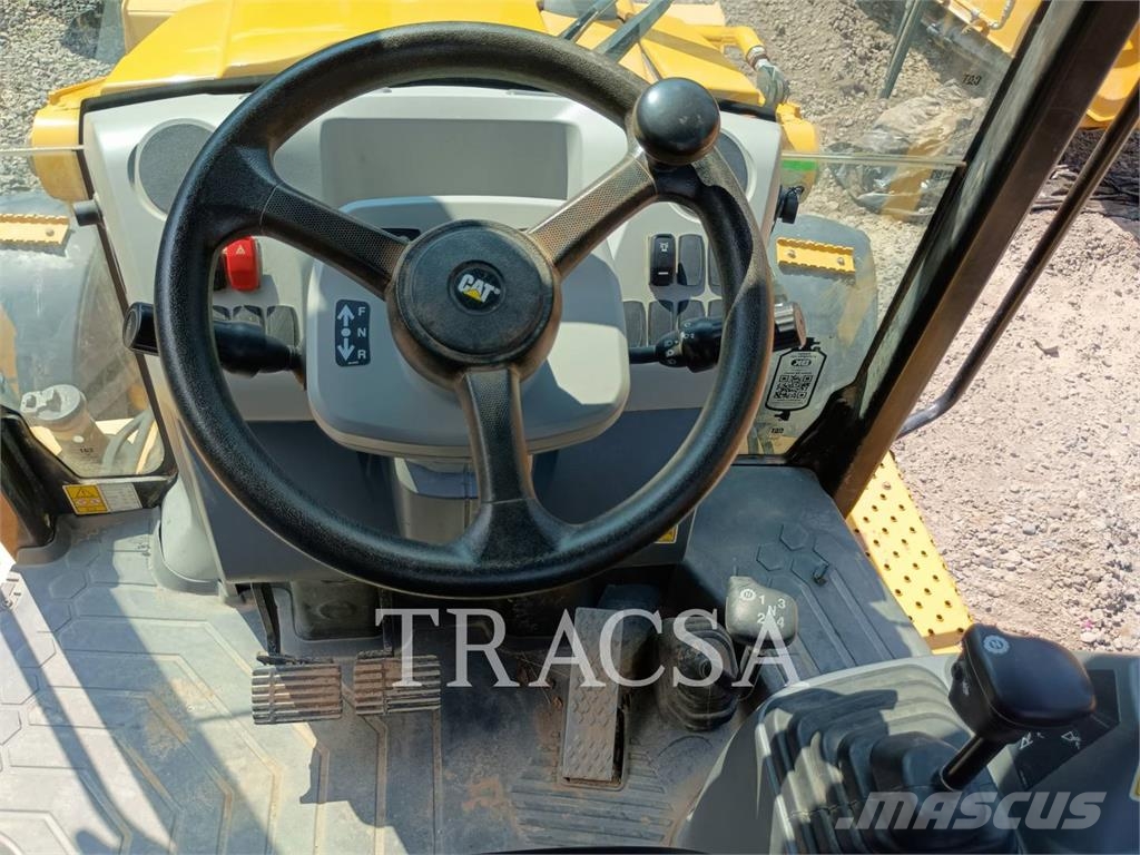 CAT 416 Εκσκαφείς Φορτωτές τύπου JCB