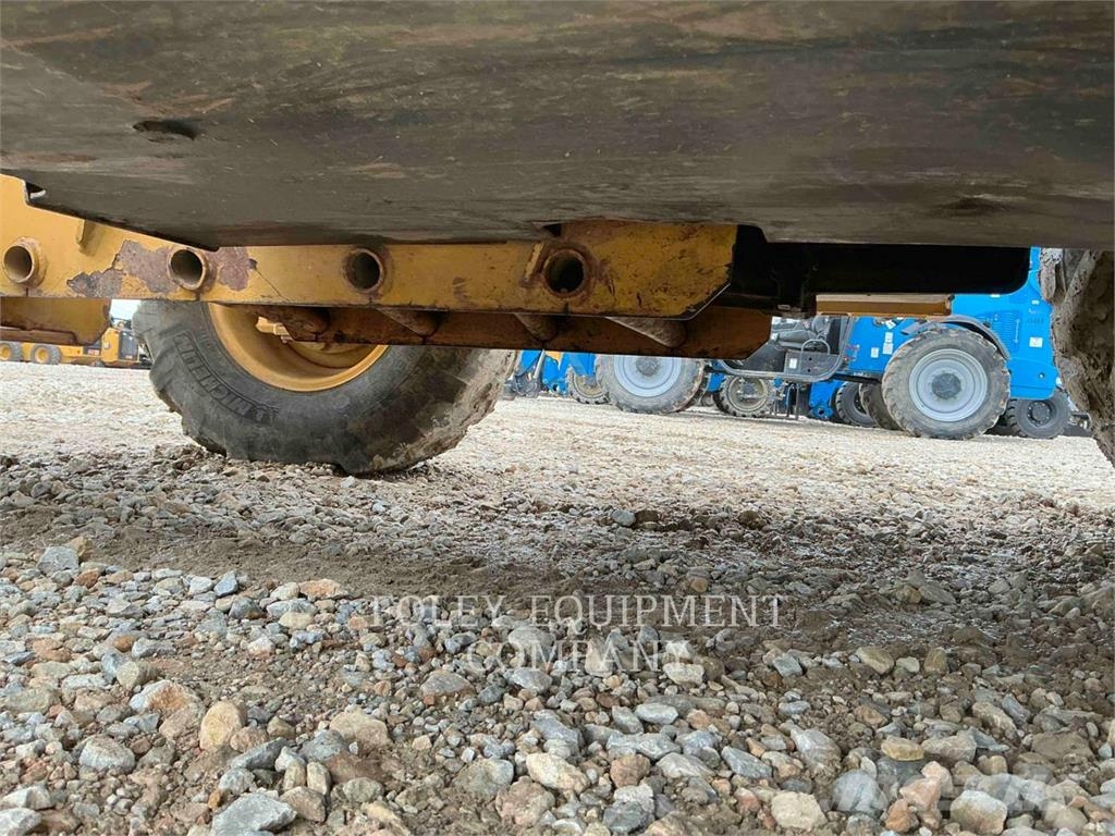 CAT 41607 백호로더