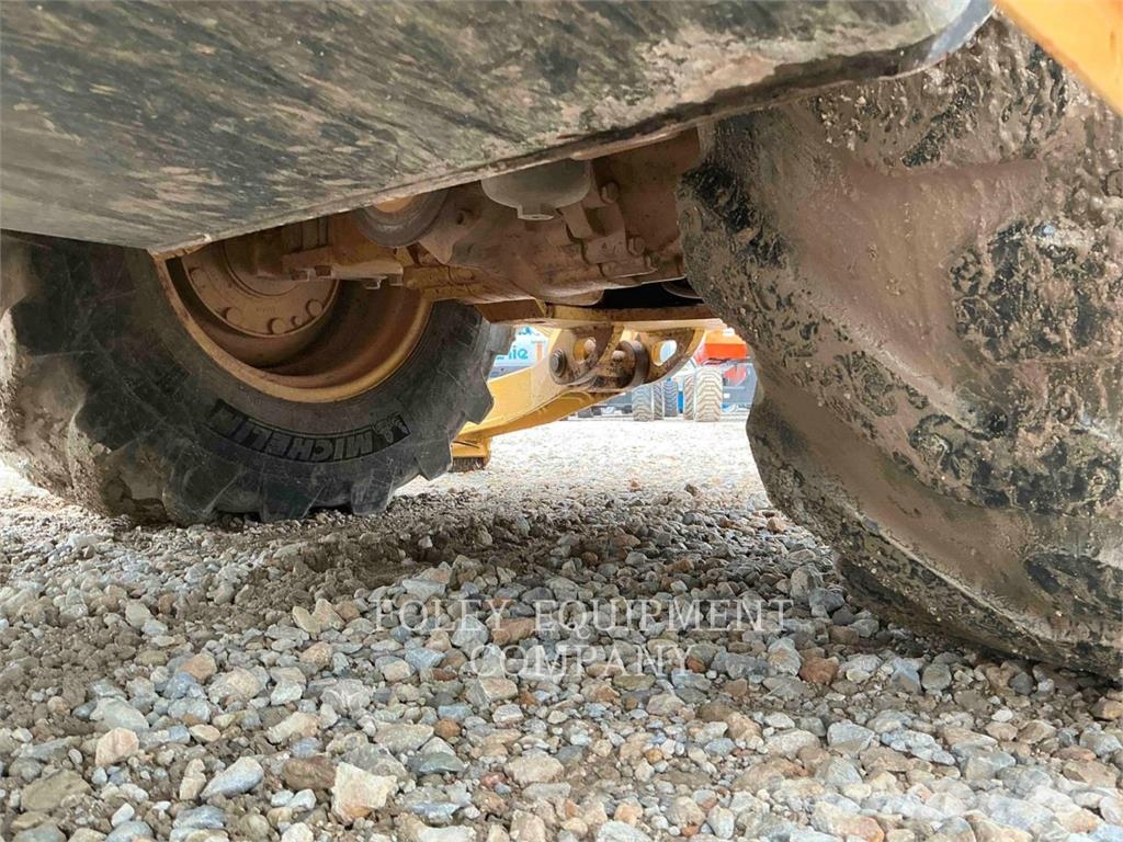 CAT 41607 백호로더