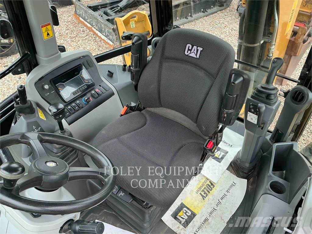 CAT 41607 백호로더