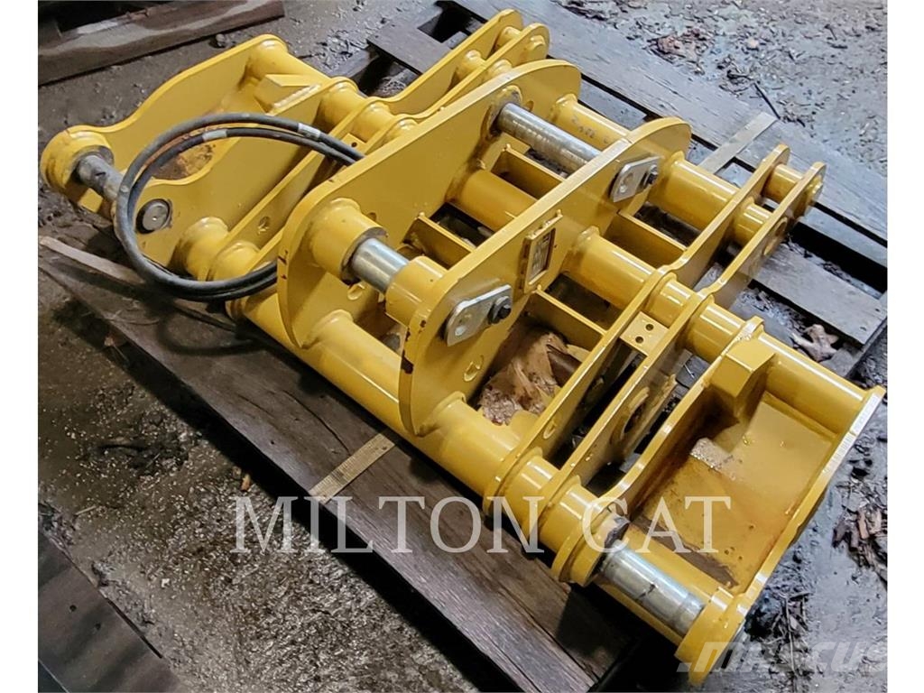 CAT 416F-430F IT QUICK COUPLER Attache rapide pour godet