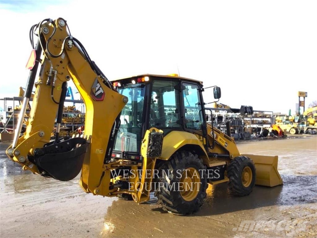 CAT 420 لوادر ذات جرافات عكسية