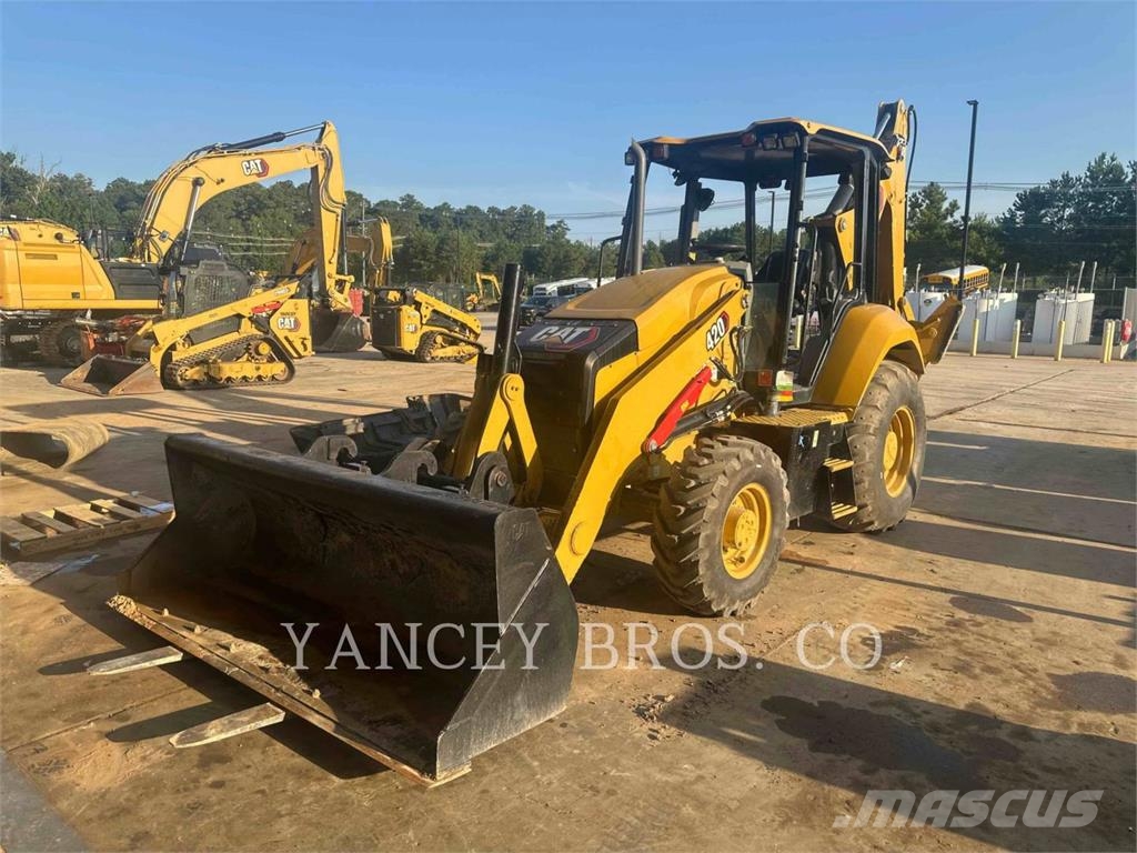 CAT 420 Backhoe