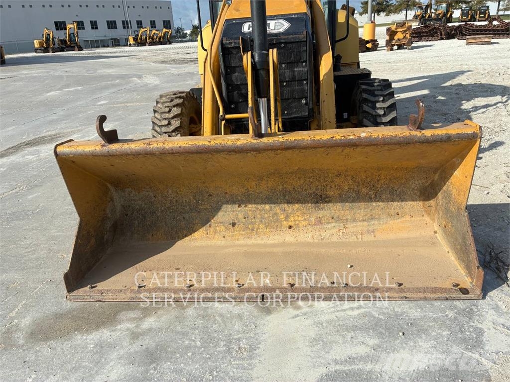 CAT 420-07 لوادر ذات جرافات عكسية
